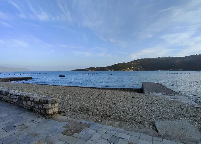 A Due Passi Dal Mare